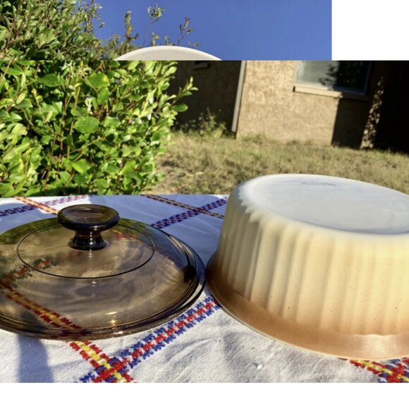 3 Pc Vintage Corning Ware French Bisque 2.5 Qt F1B , 1.5 Qt F5B, Quiche F3B - Picture 6 of 6